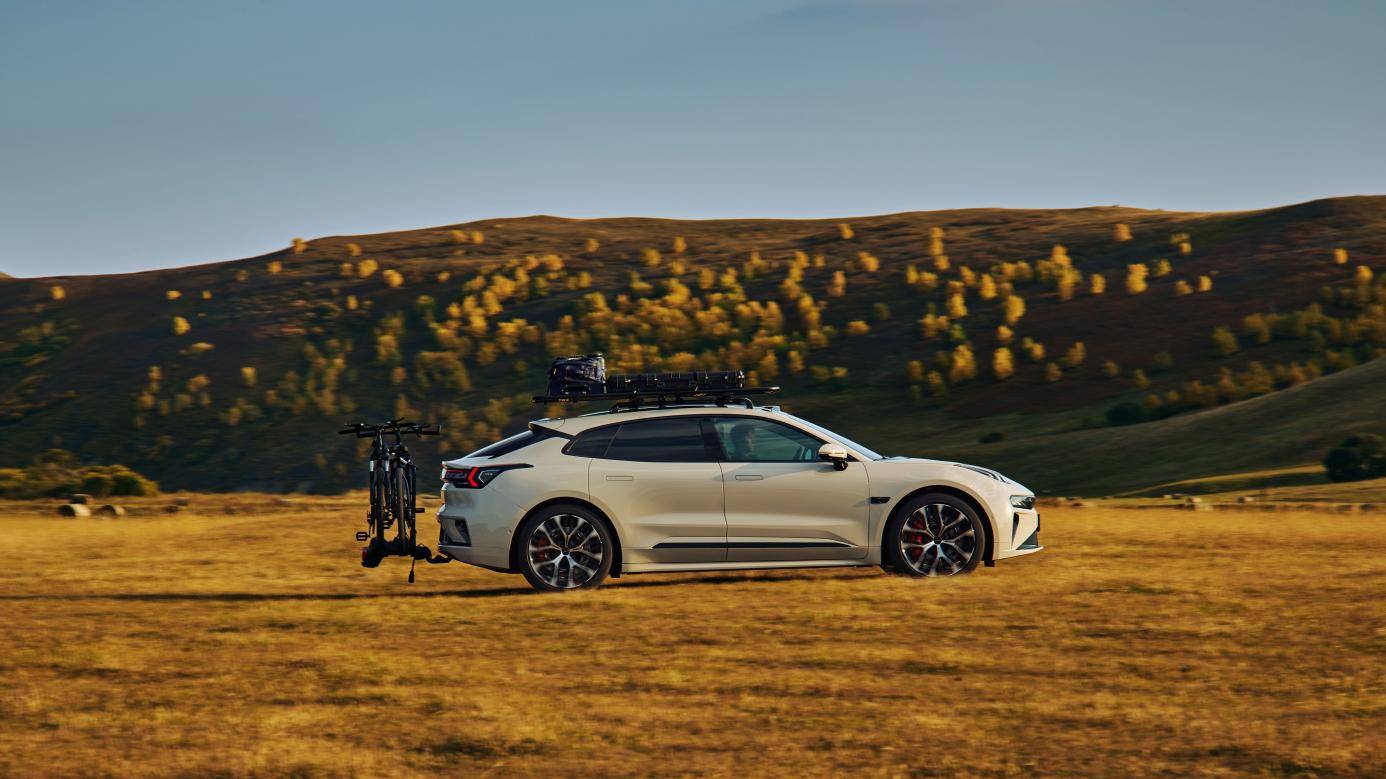 焕新极氪001极限环境实测超长续航超低能耗新葡京娱乐城全系标配900V全栈高压架构(图2)