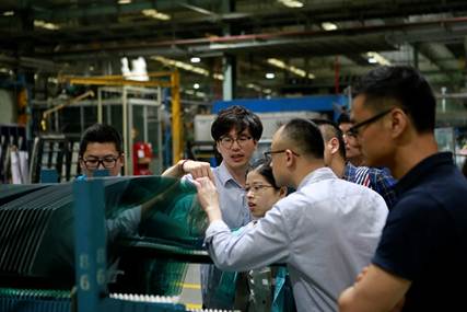 斯特的极致天窗工艺澳门新葡京遇见伟巴(图7)